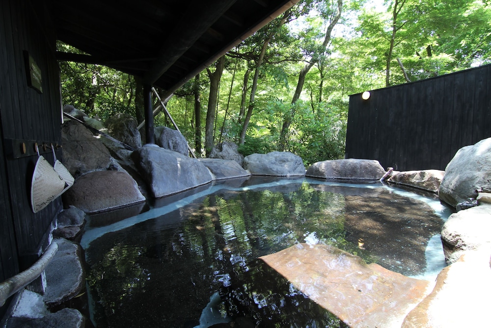 Yufuin Ryoan Wazanho 21/49