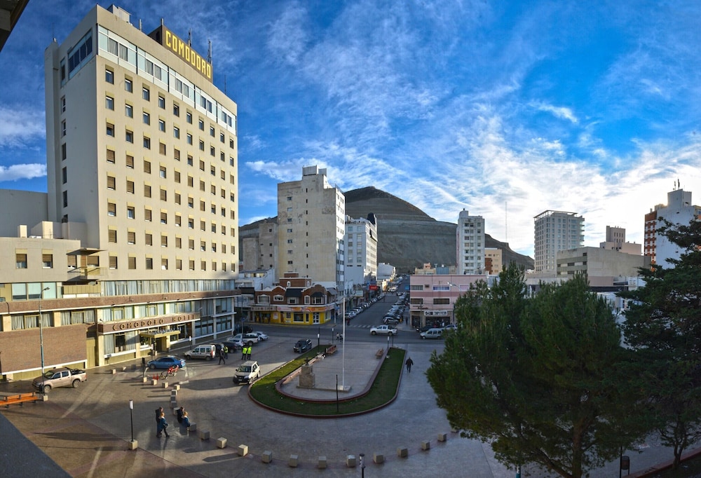 Comodoro Hotel 4/19