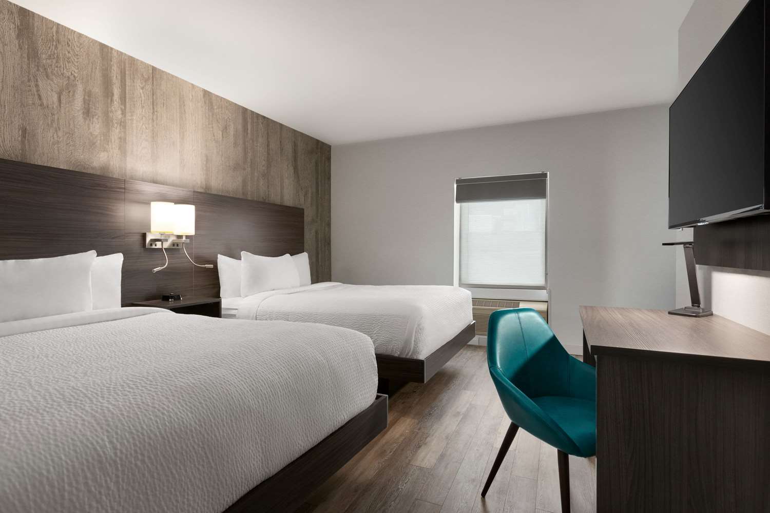 Days Inn by Wyndham Saint John New Brunswick 7/41
