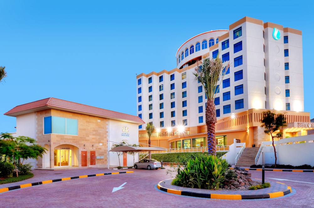 Oceanic Khorfakkan Resort And Spa 70/76