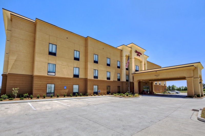 Hampton Inn Indianola 17/21