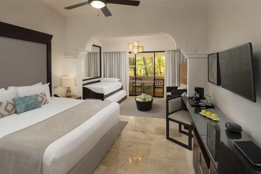 Melia Caribe Beach Resort - All Inclusive 8/46