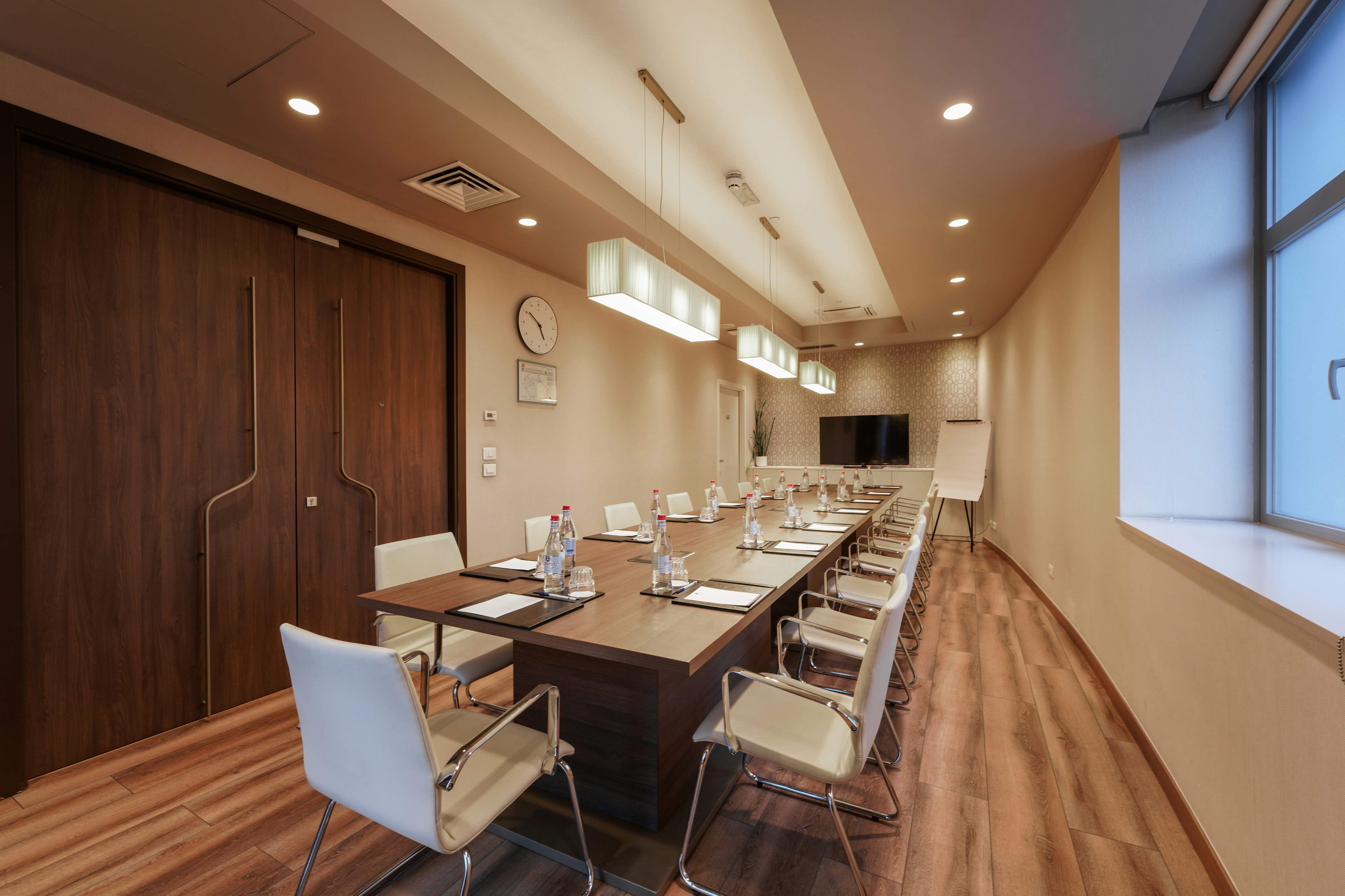 Doubletree By Hilton Hotel Yerevan City Centre 65/67