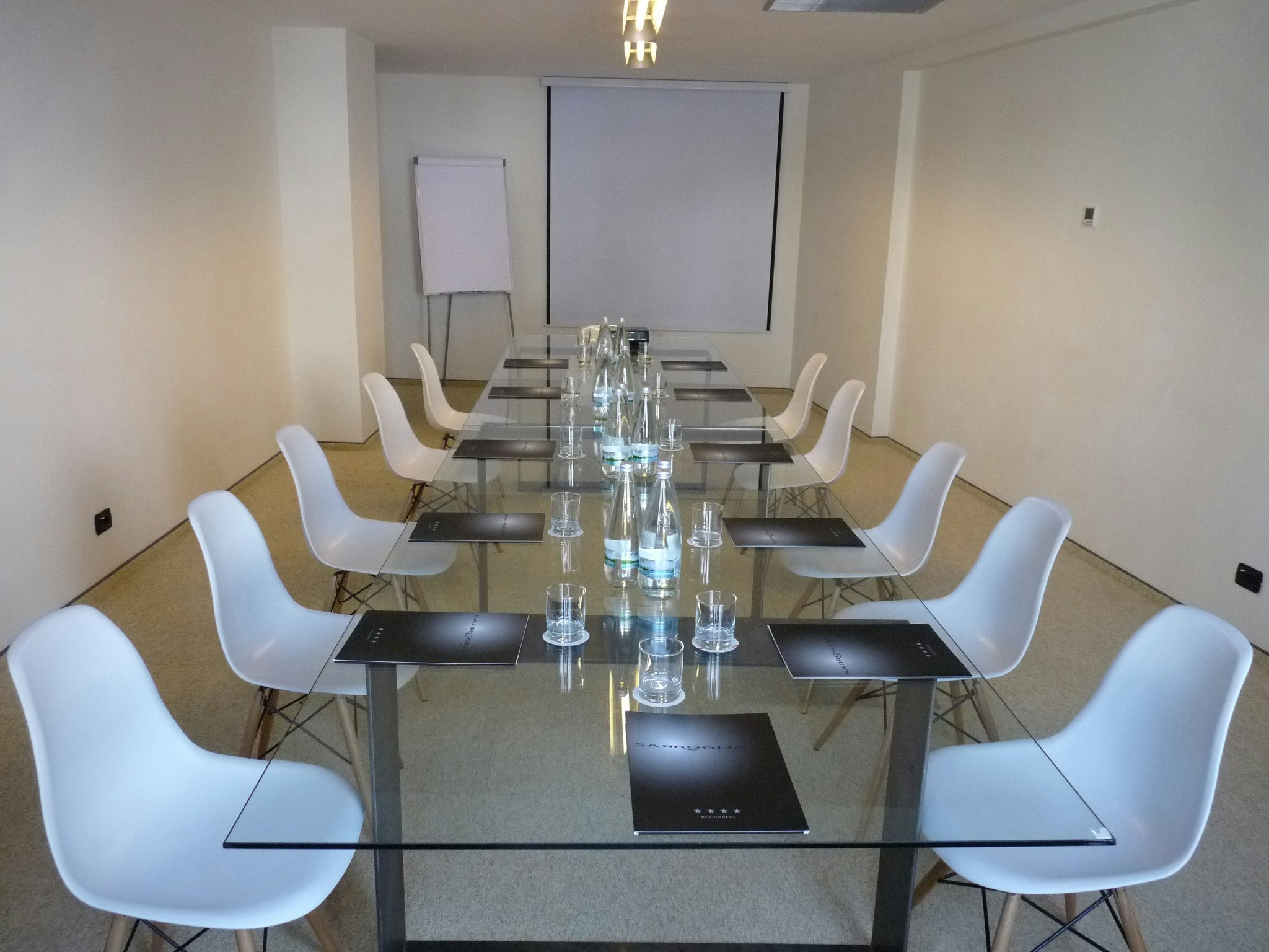 SARROGLIA HOTEL 36/40
