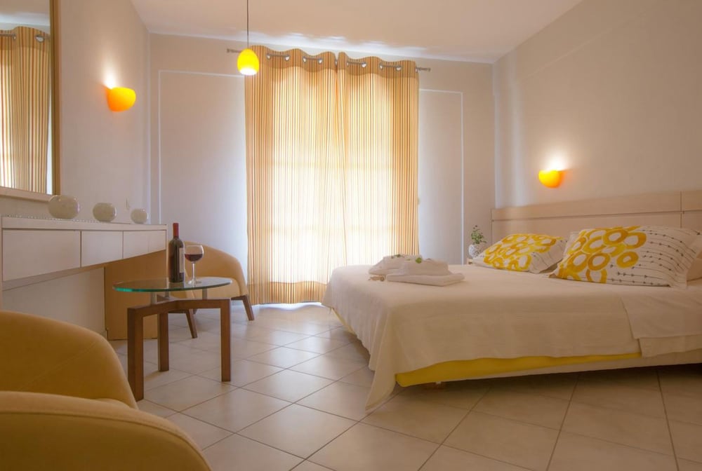 Meteora Hotel 12/50