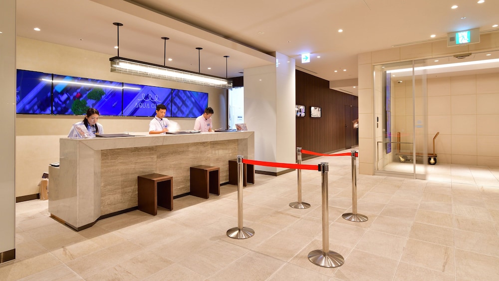 Hotel Aqua Citta Naha by WBF 11/83