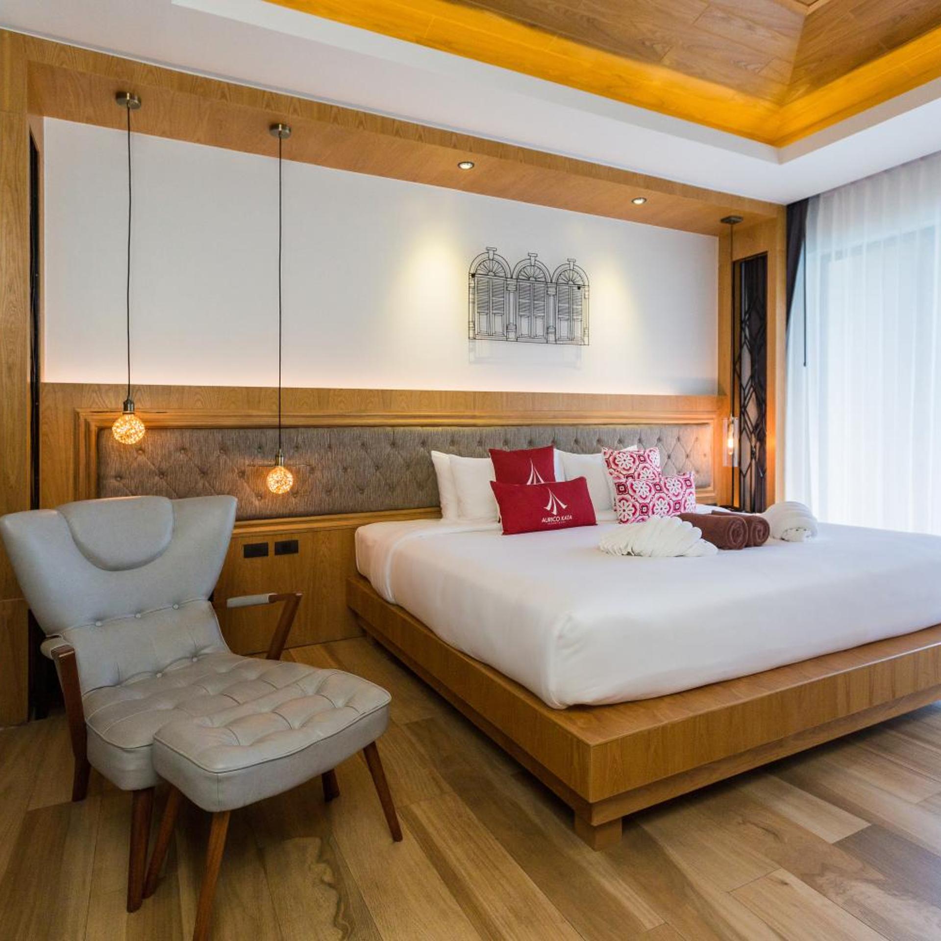 Aurico, Deluxe, King Bed, Pool Access