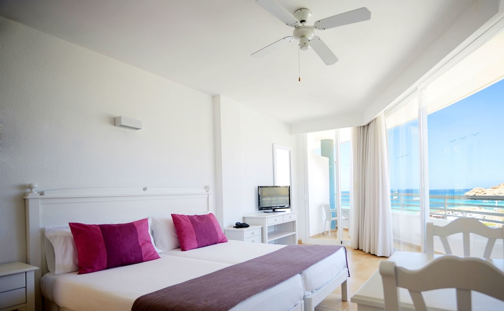 Insotel Club Tarida Playa 12/50