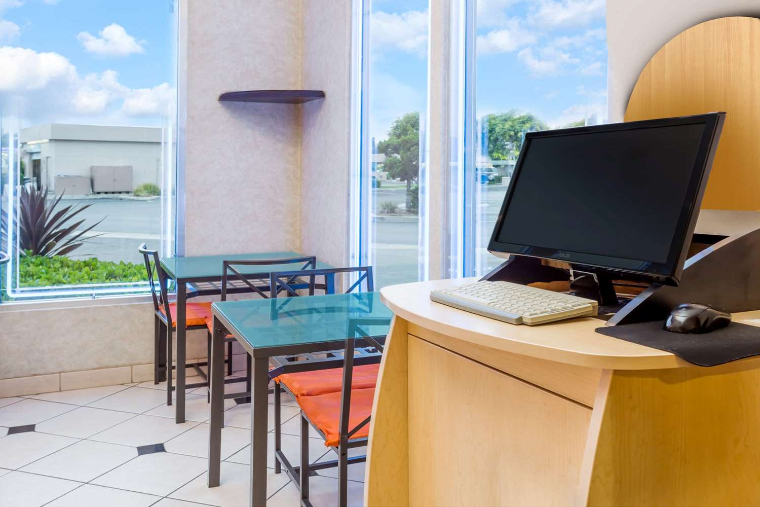 Casa Blanca Hotel - Orange 2/7
