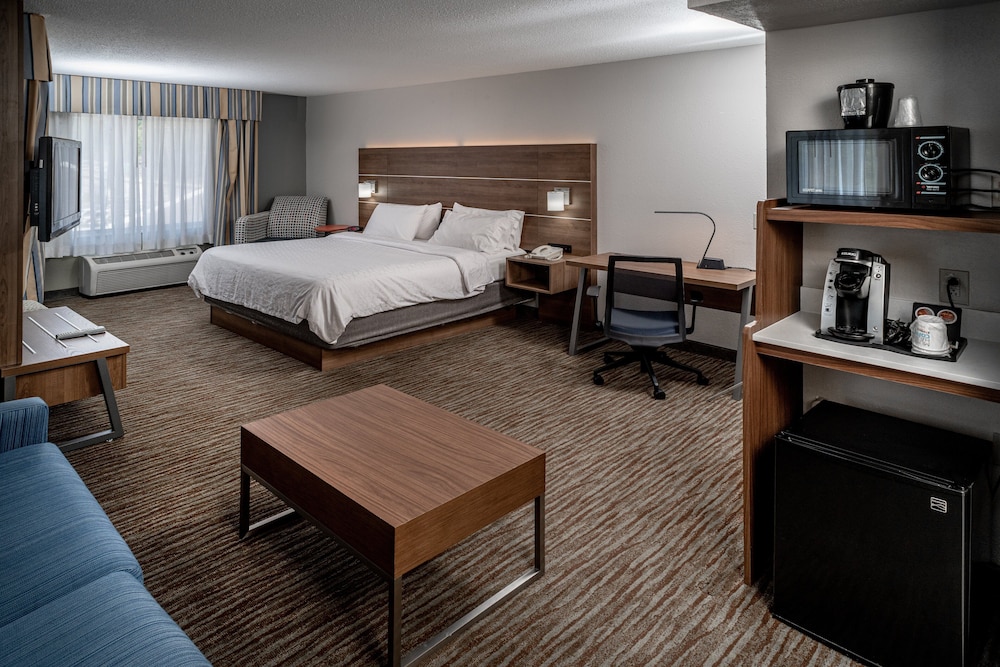 Holiday Inn Express Hotel & Suites Pikeville 21/44