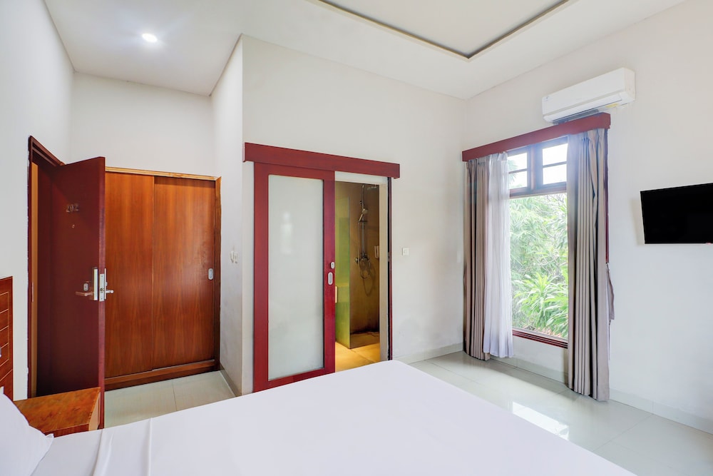 Collection O Bali near Sanur Beach formerly Akarsa Transit 53/61
