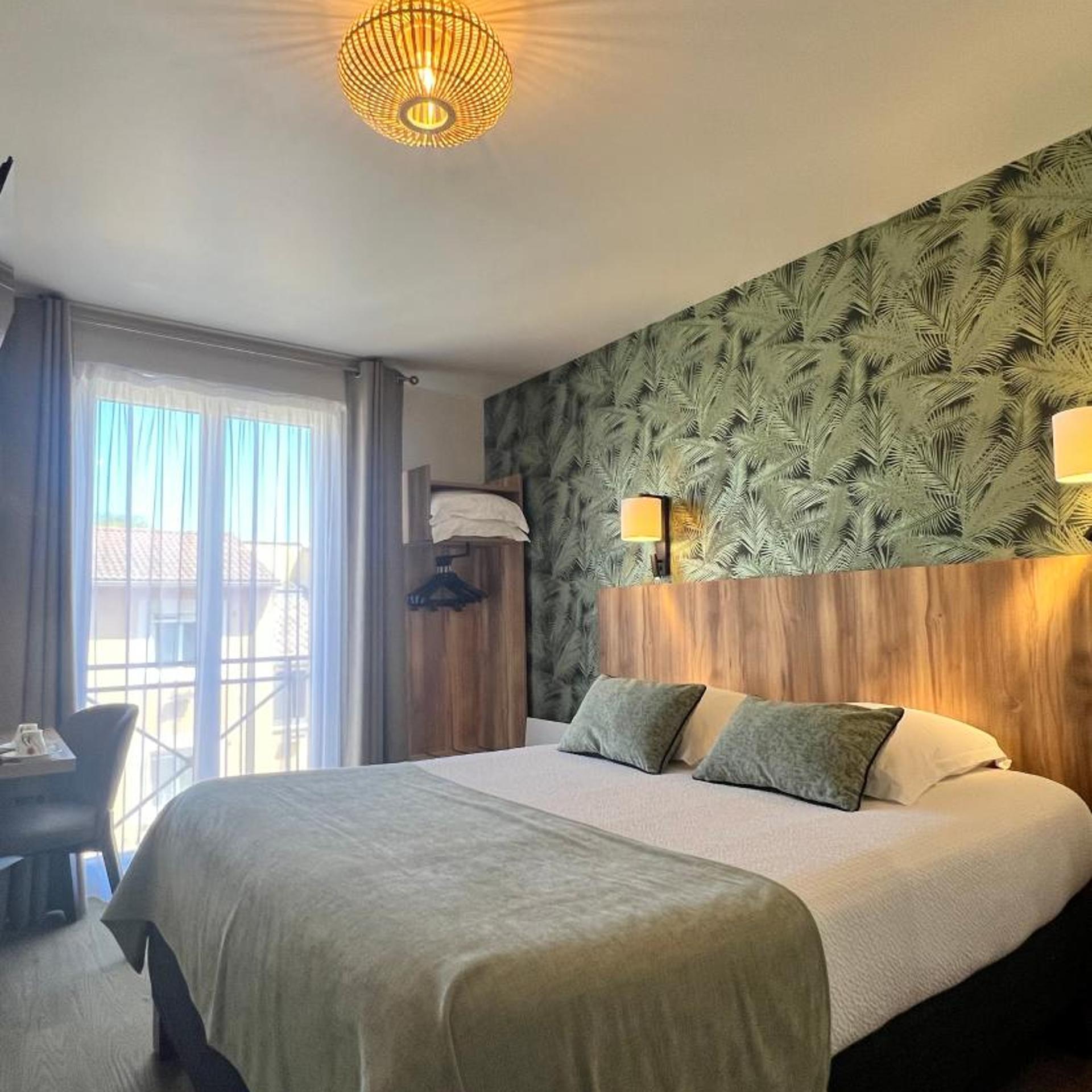 HÔTEL AZALÉES 10/50