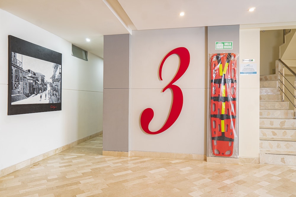 PLAZAMAR HOTEL BOUTIQUE 9/42