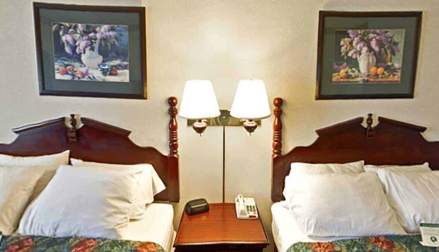 Americas Best Value Inn Suites Waukegan Gurnee 11/24