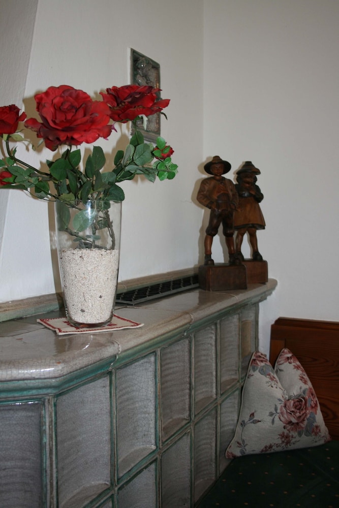 GASTEHAUS ROSENHOF 14/68