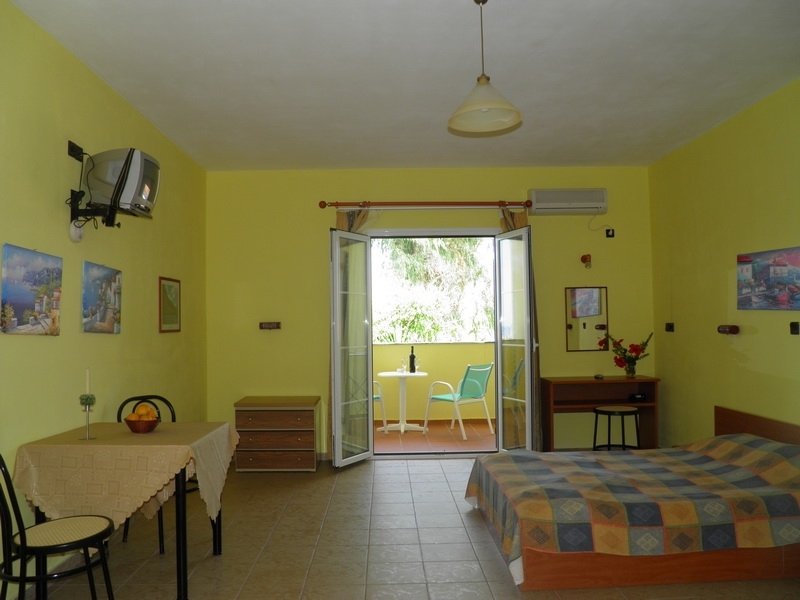 Ammes Hotel & Apartments 29/38