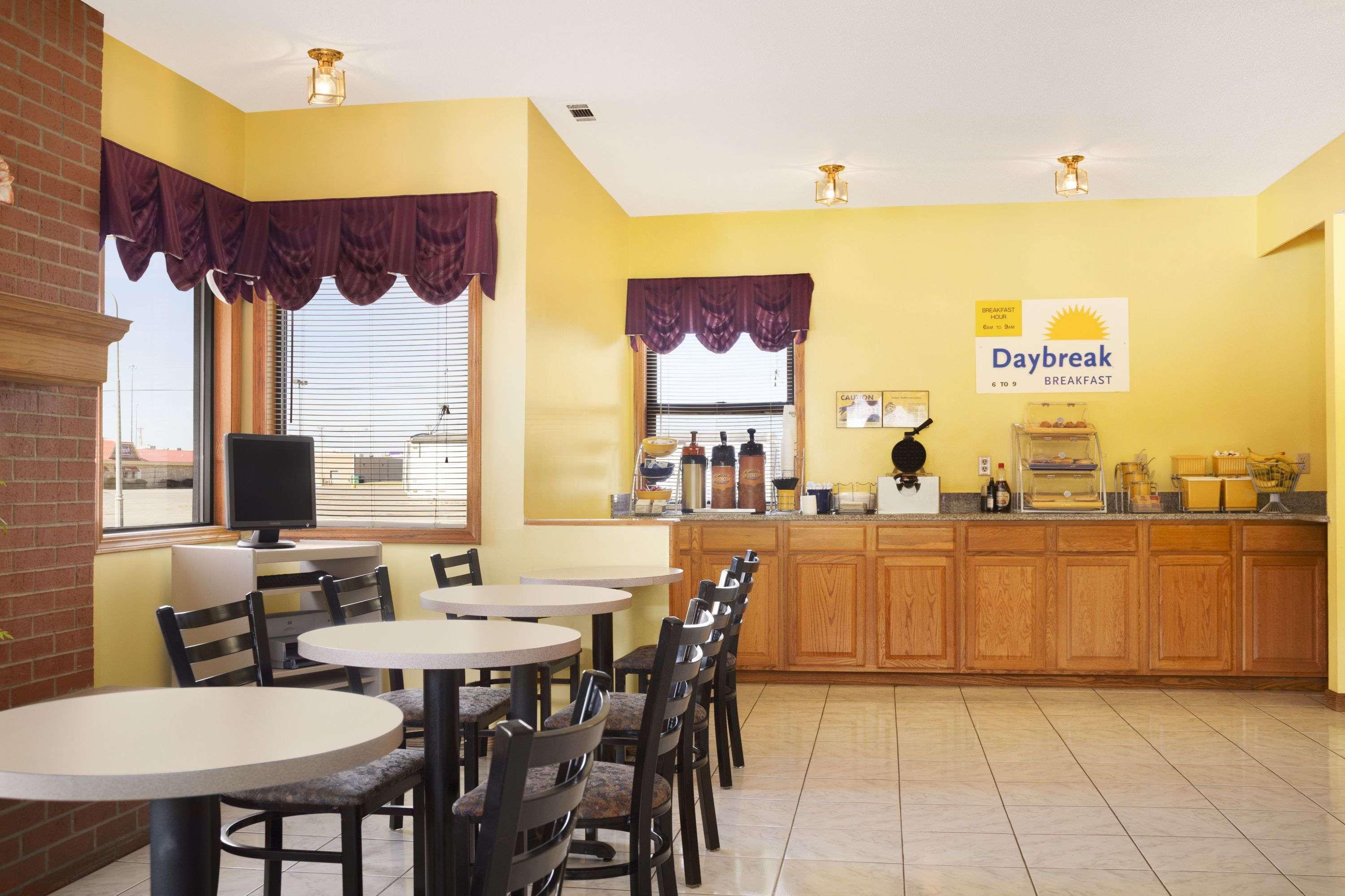 Economy Hotel Wichita- Florence St 36/48