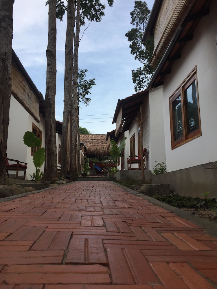 Langchia Hostel & Bar 35/41