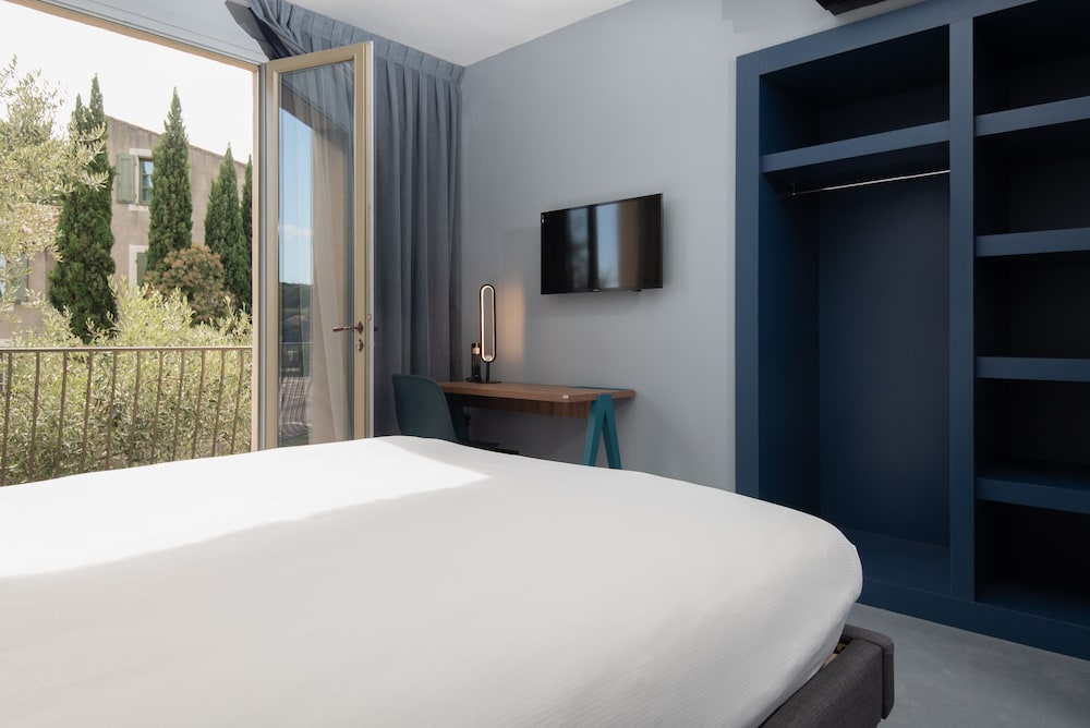 Hotel Montmorency 28/73