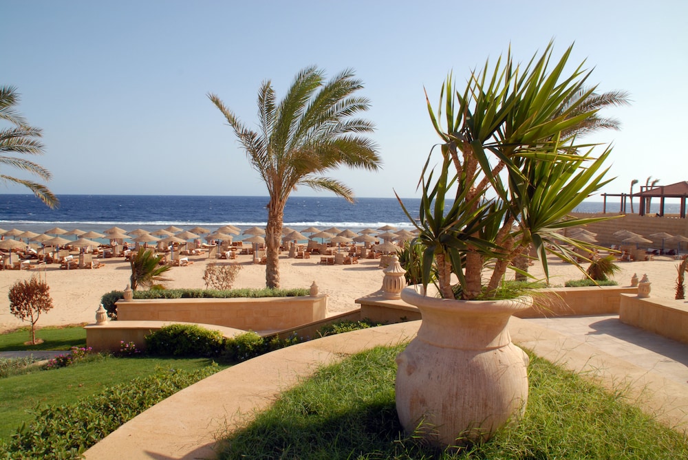 JAZ Neo Reef Marsa in QUSEIR