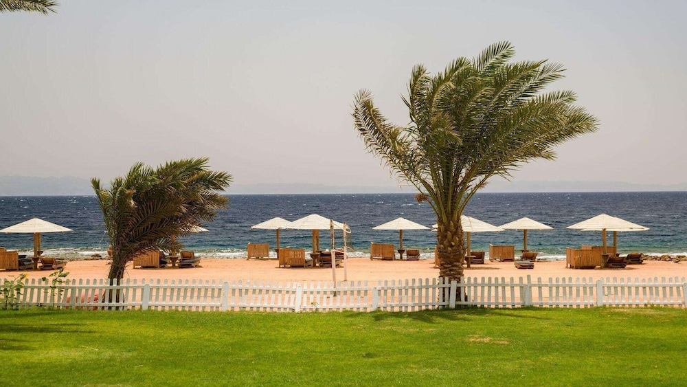Tropitel Dahab Oasis 78/84