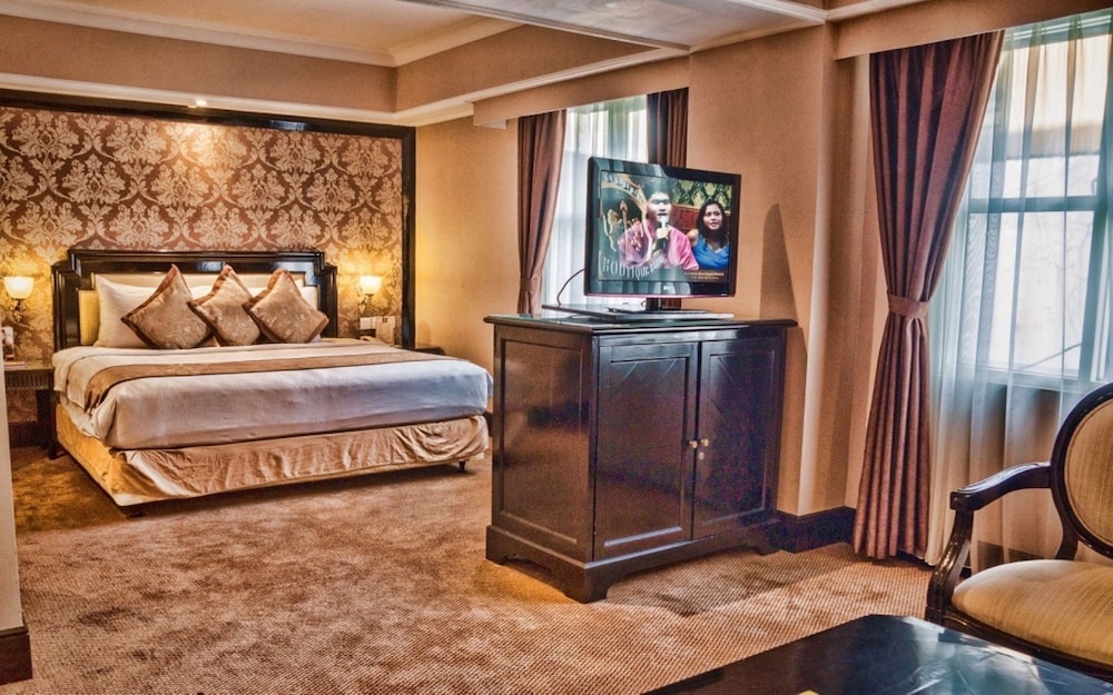 Golden Boutique Hotel Melawai 36/48