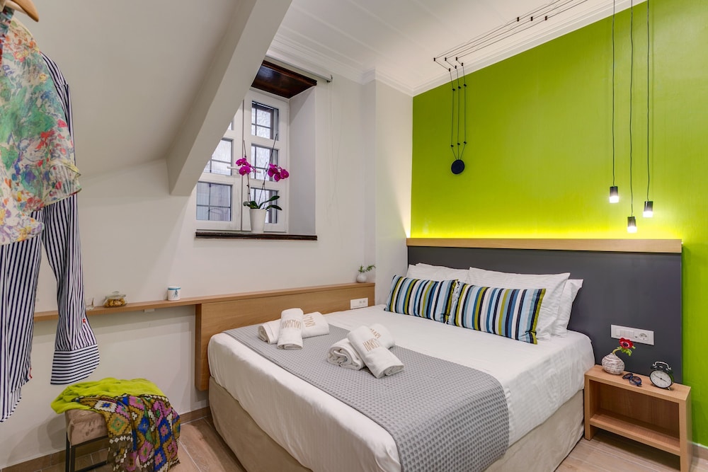 ECONOMY, QUEEN BED, GROUND FLOOR
