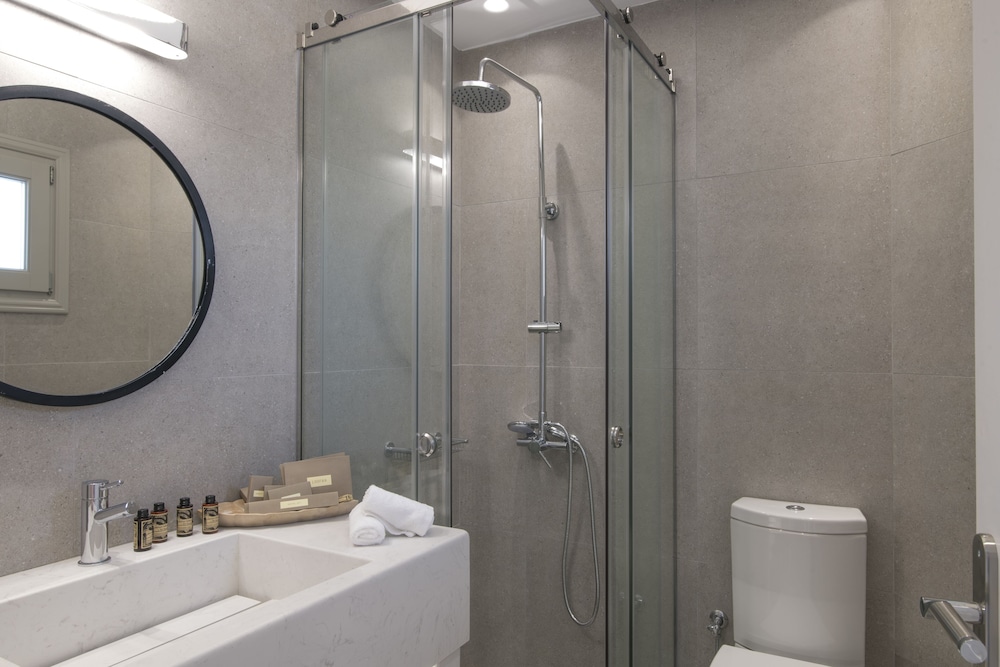 Symphony Suites Santorini 48/50