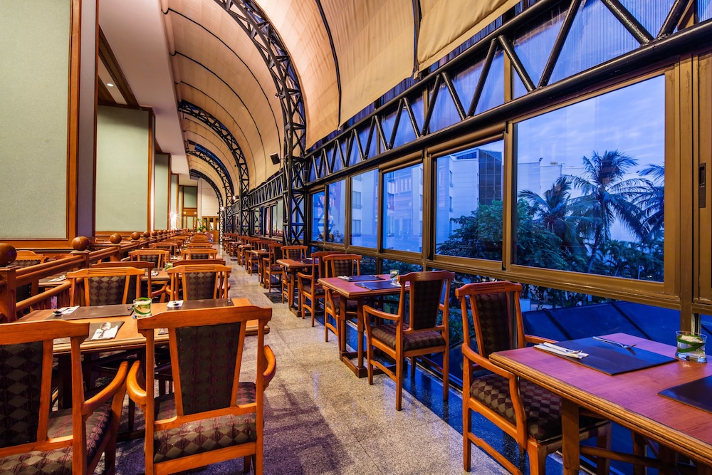 Cholchan Pattaya Beach Resort 59/74