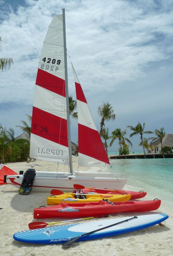 Safari Island Resort 3/58