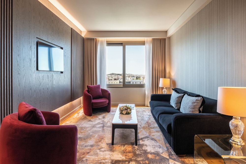 NJV Athens Plaza 50/75