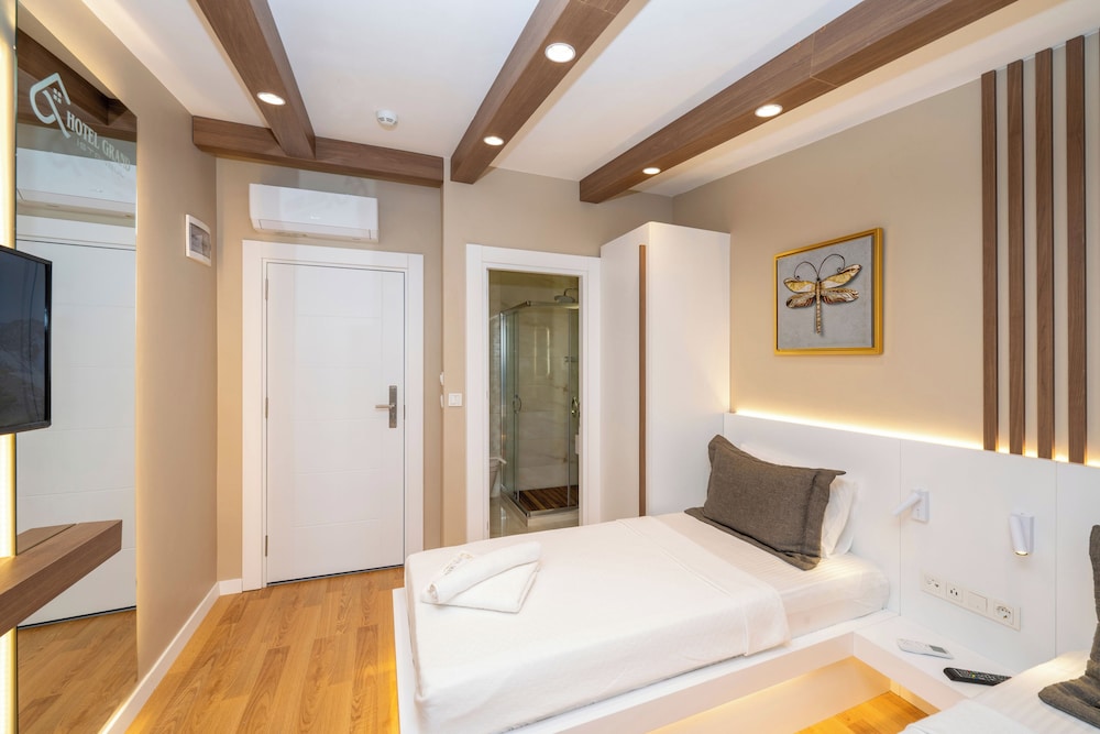 Hotel Grand Istanbul 6/49