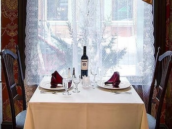 Water Street Inn 33/64