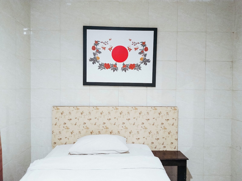 Hotel O Medan Near Gajah Mada formerly Hotel Labuhan Raya 45/61