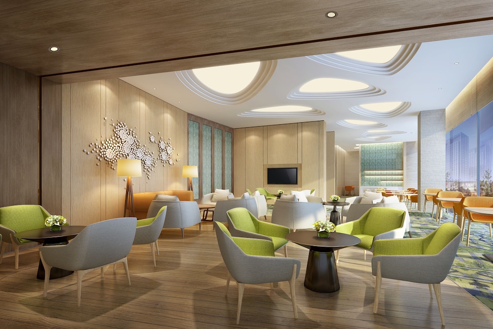 Holiday Inn Changsha Dawangshan 53/72