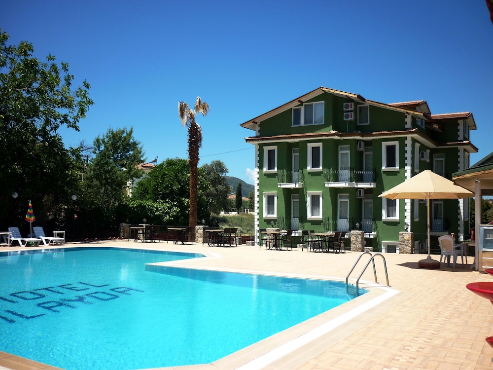 THE GREEN VALLEY HOTEL photo1