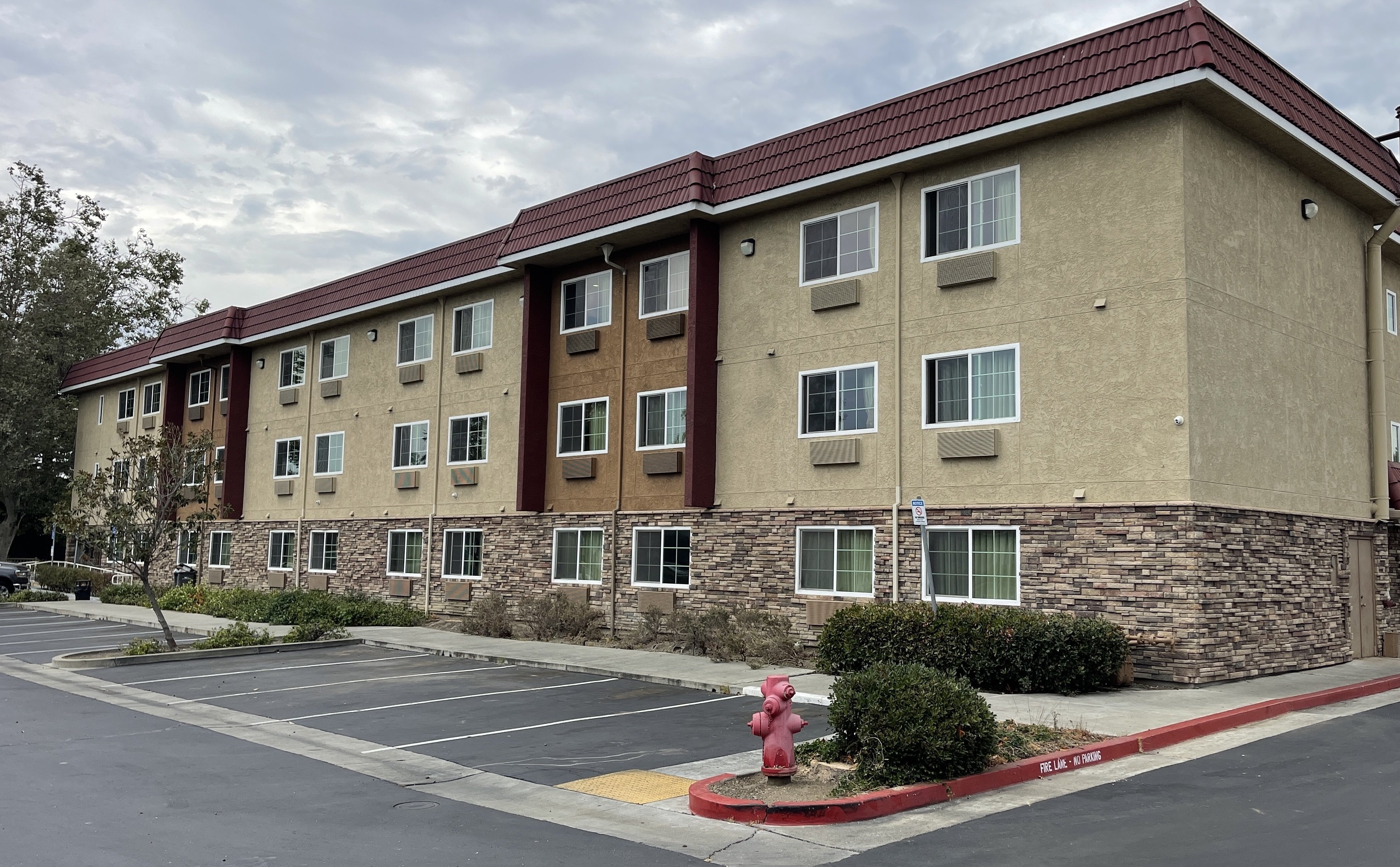 Red Roof Inn Hayward 11/11