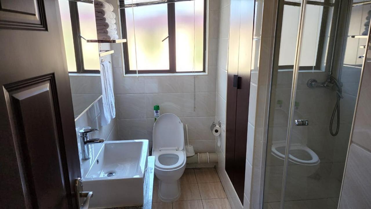 Lily Park Lodge 49/50