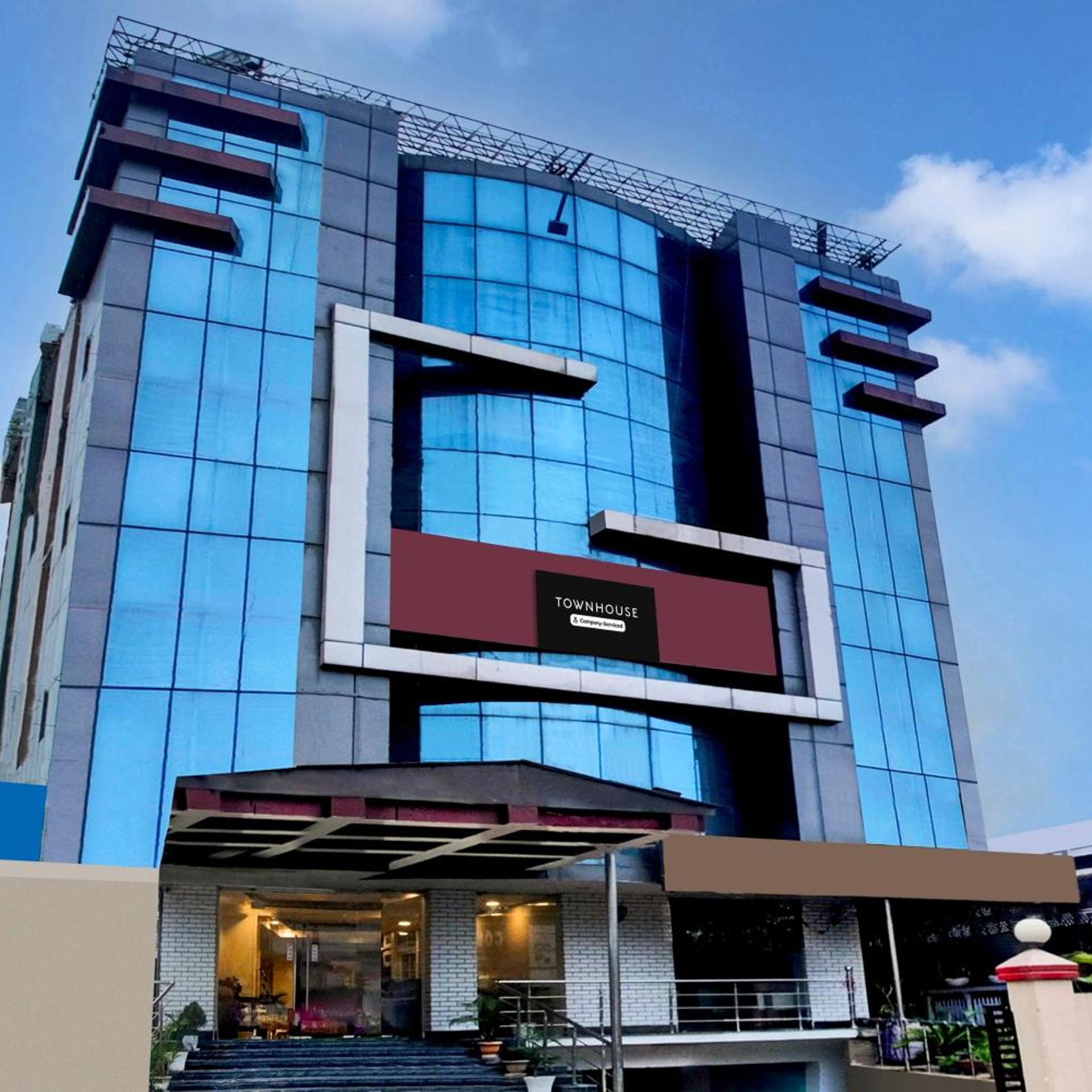 Hotel Grand Majesty 3/53