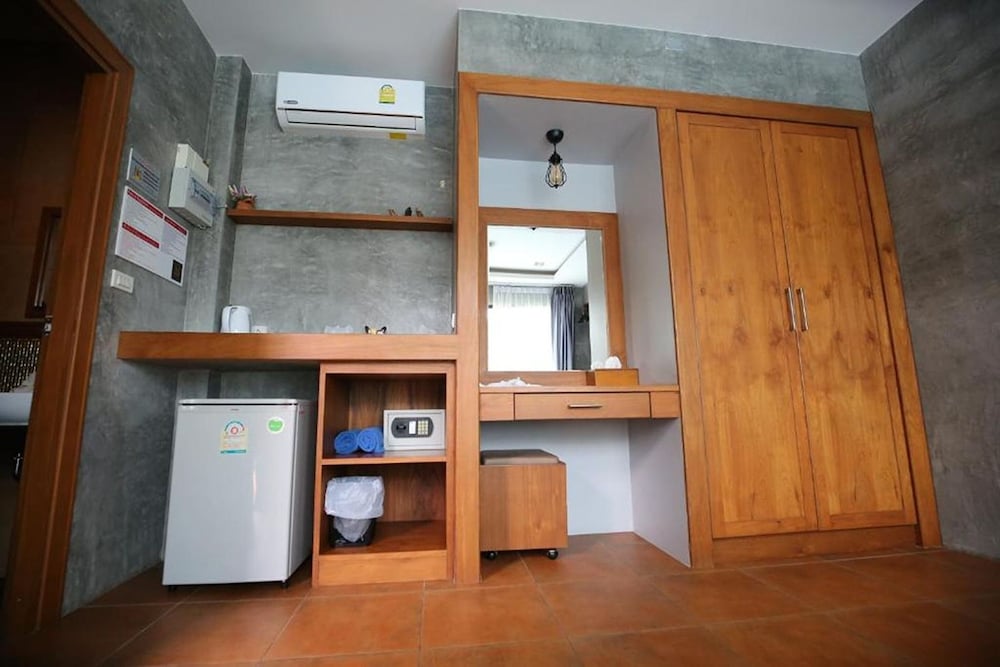 Baan Mee Phuket 3/55
