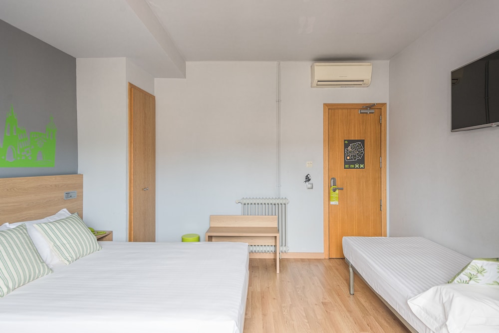 Hotel Margarit 24/61