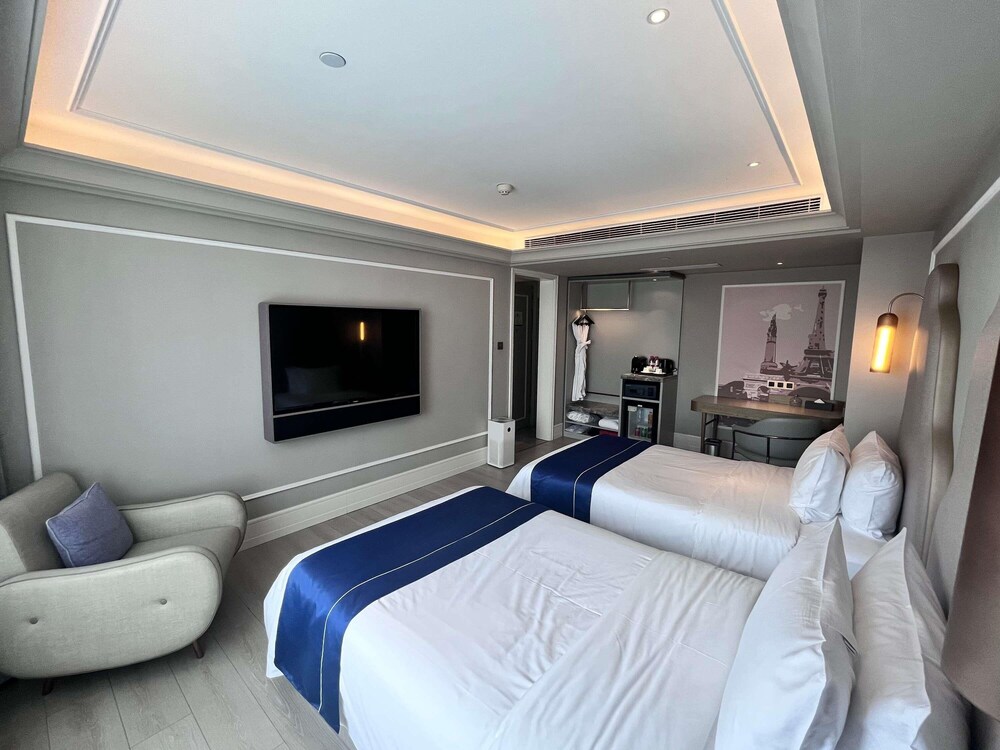 Mercure Harbin Hexing Road 25/48