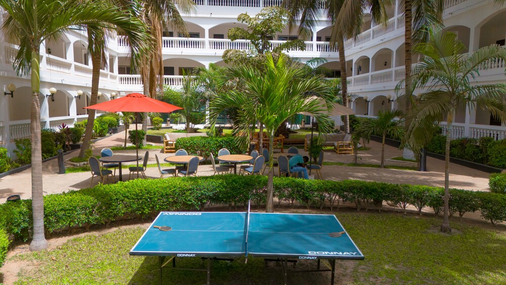 Sunu Hotel 33/37