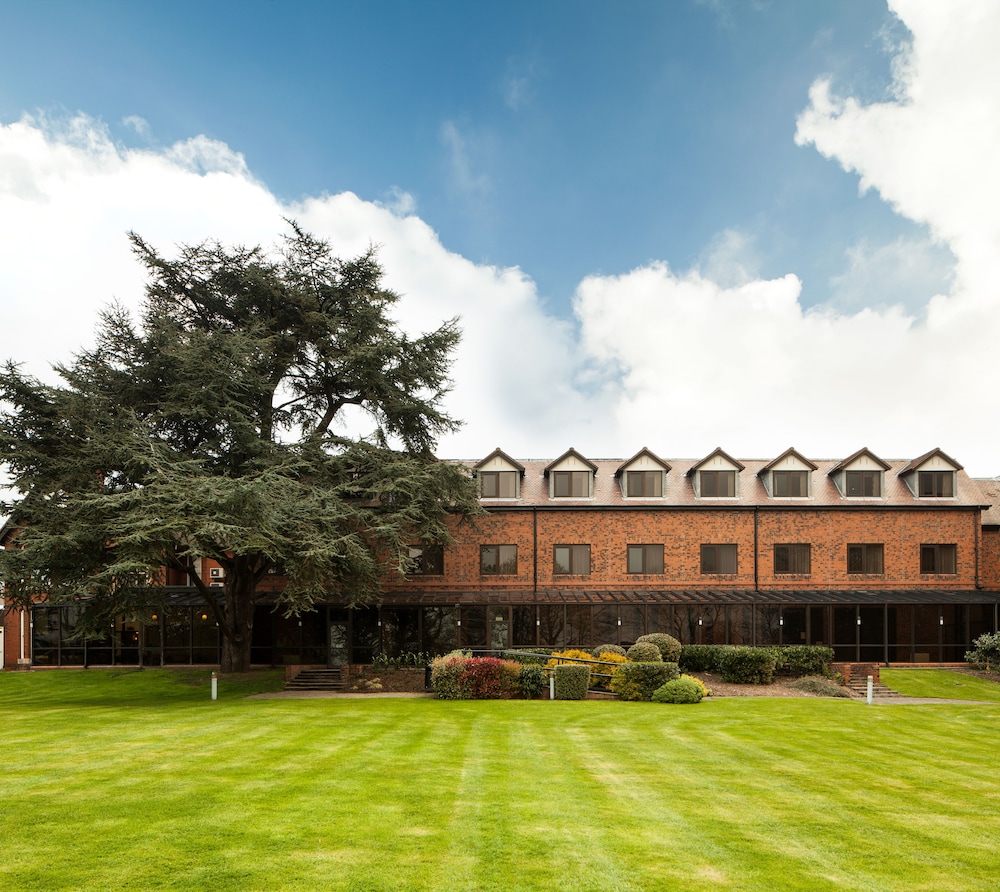 Mercure Hull Grange Park Hotel 72/75