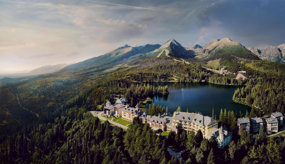 GRAND HOTEL KEMPINSKI HIGH TATRAS 67/70