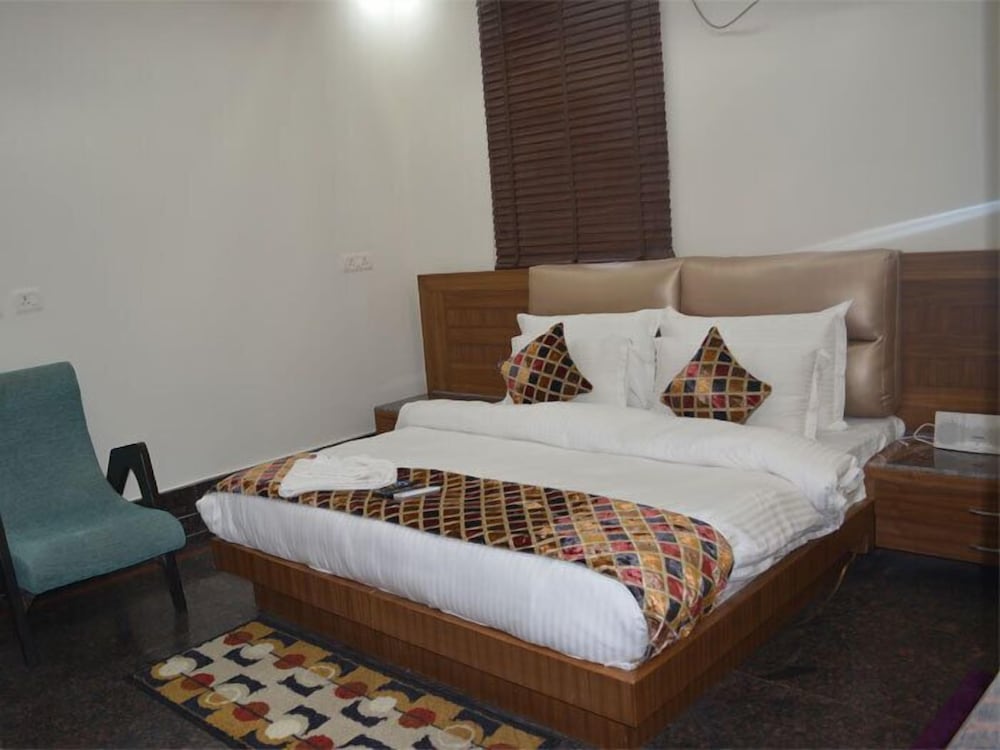 Hotel Stay At Green View 16/47