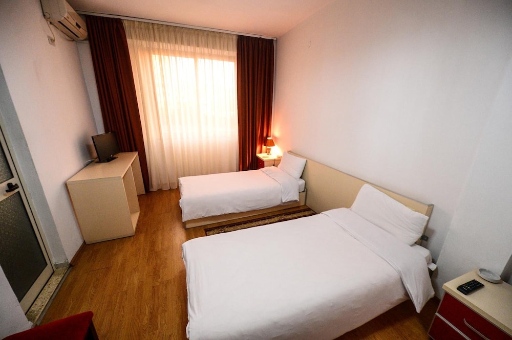 Hotel Argenti Shkoder 9/48