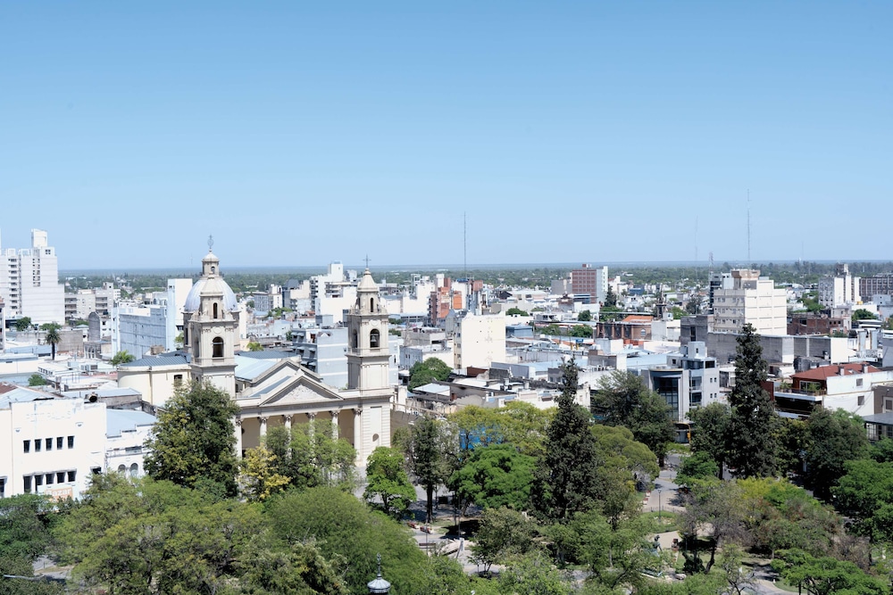 NH Santiago del Estero 39/41