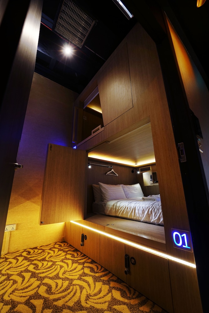Cube Boutique Capsule Hotel Kampong Glam 20/26