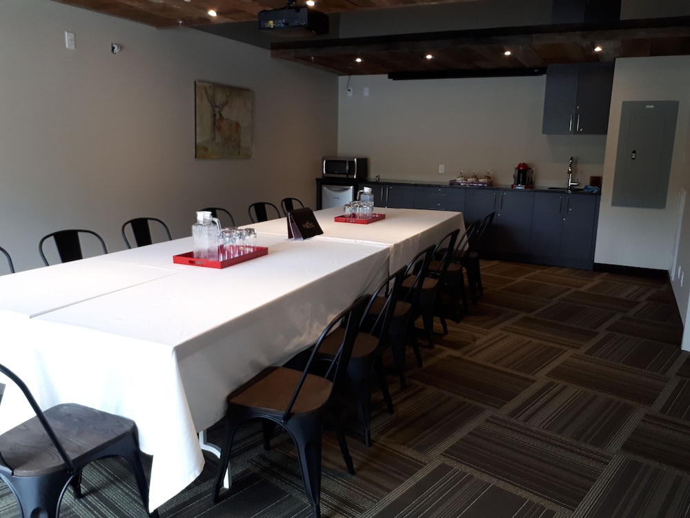 Le Viking Resort & Marina 34/50